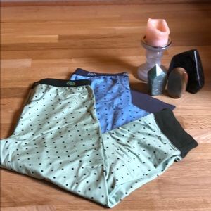 Bundle of 686 Base Layer Pants